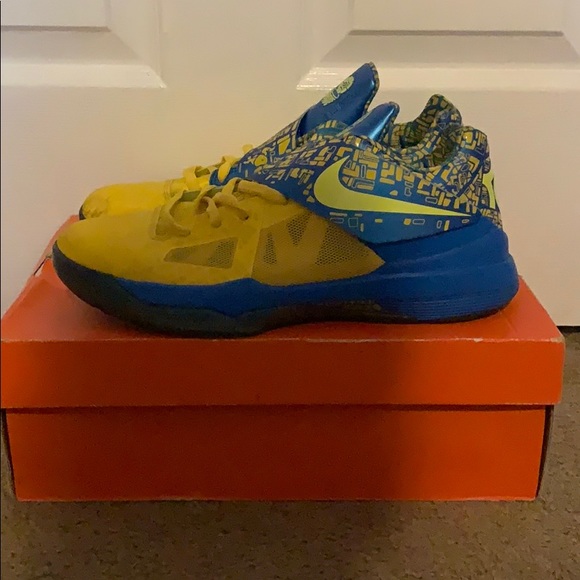 Nike, KD 4 - Picture 3 of 8